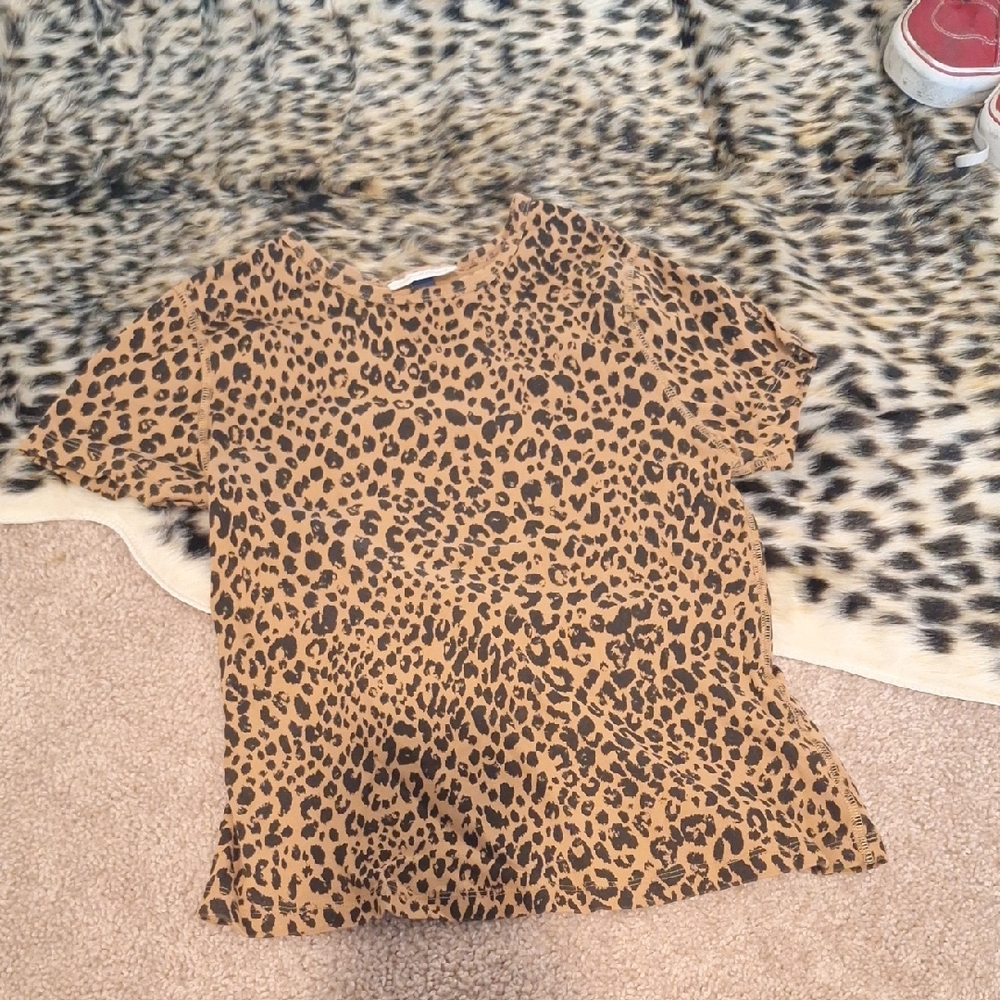 Universal Thread Brown Leopard Print Kids Tee